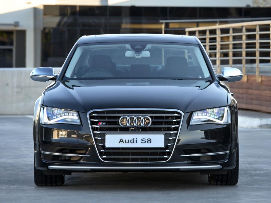  Audi S8 (D4) 2012 года  (ZA) (фото 9 из 15)